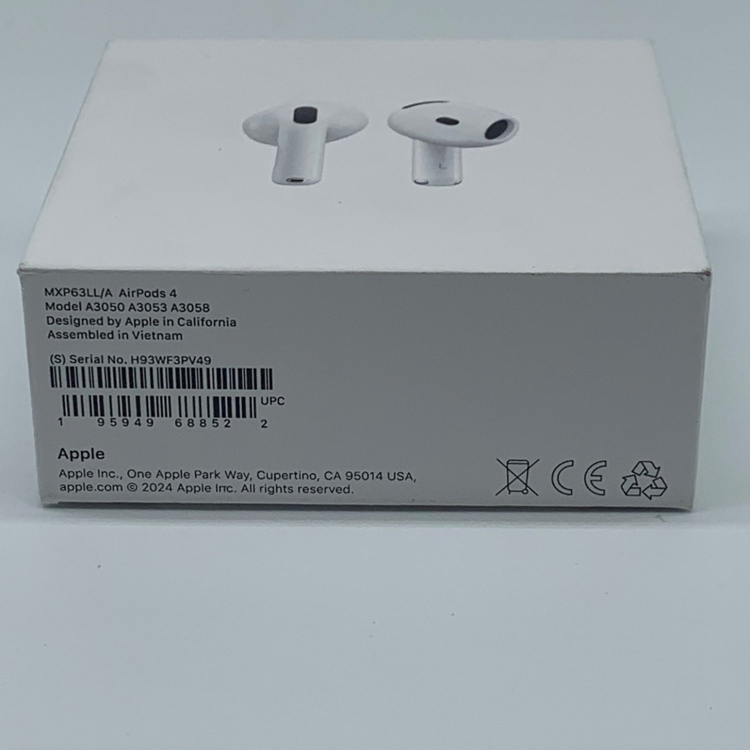 AirPods 4本体 A3050 A3053箱付き Apple AirPods 4 Wireless Earbuds, USB-C, MXP63LL/A A3050 A3053