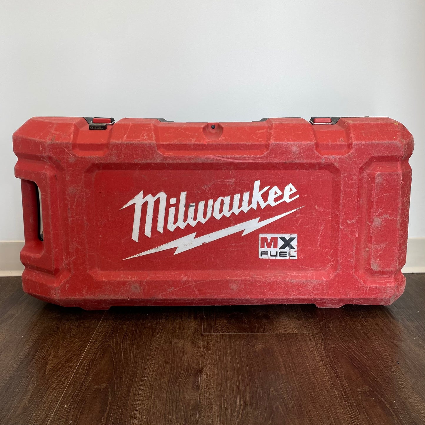 Milwaukee MX FUEL MXF301 Cordless Handheld Concrete Core Drill and Stand