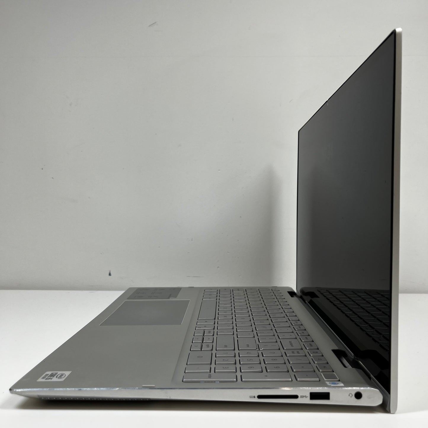 Dell Inspiron 7500 P97F001 i5-1035G1 3.2GHz 12GB RAM 512GB SSD