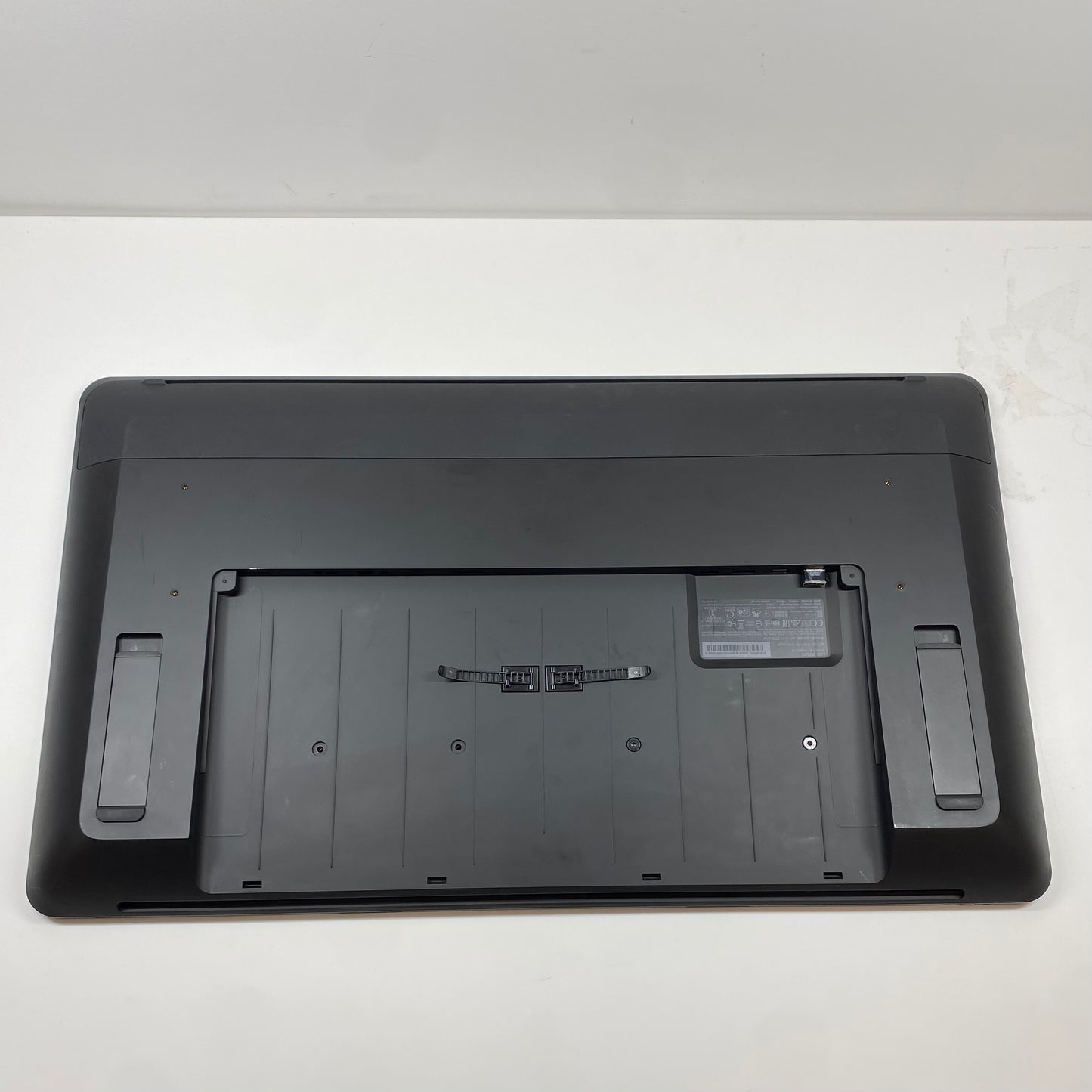 Wacom Cintiq Pro 24 Tablet DTK-2420 With Pro VESA Mount