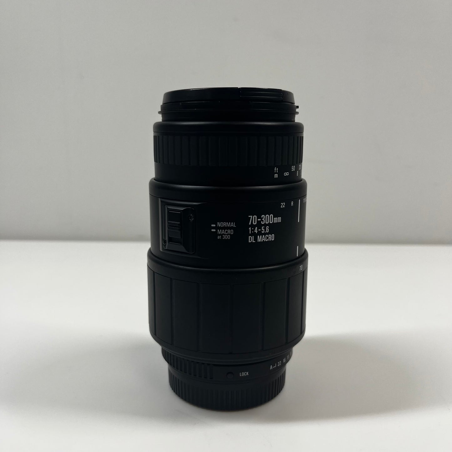 Sigma 70-300mm f/4-5.6 DL Macro 70-300mm f/4.0-5.6 SA/KPR Mount