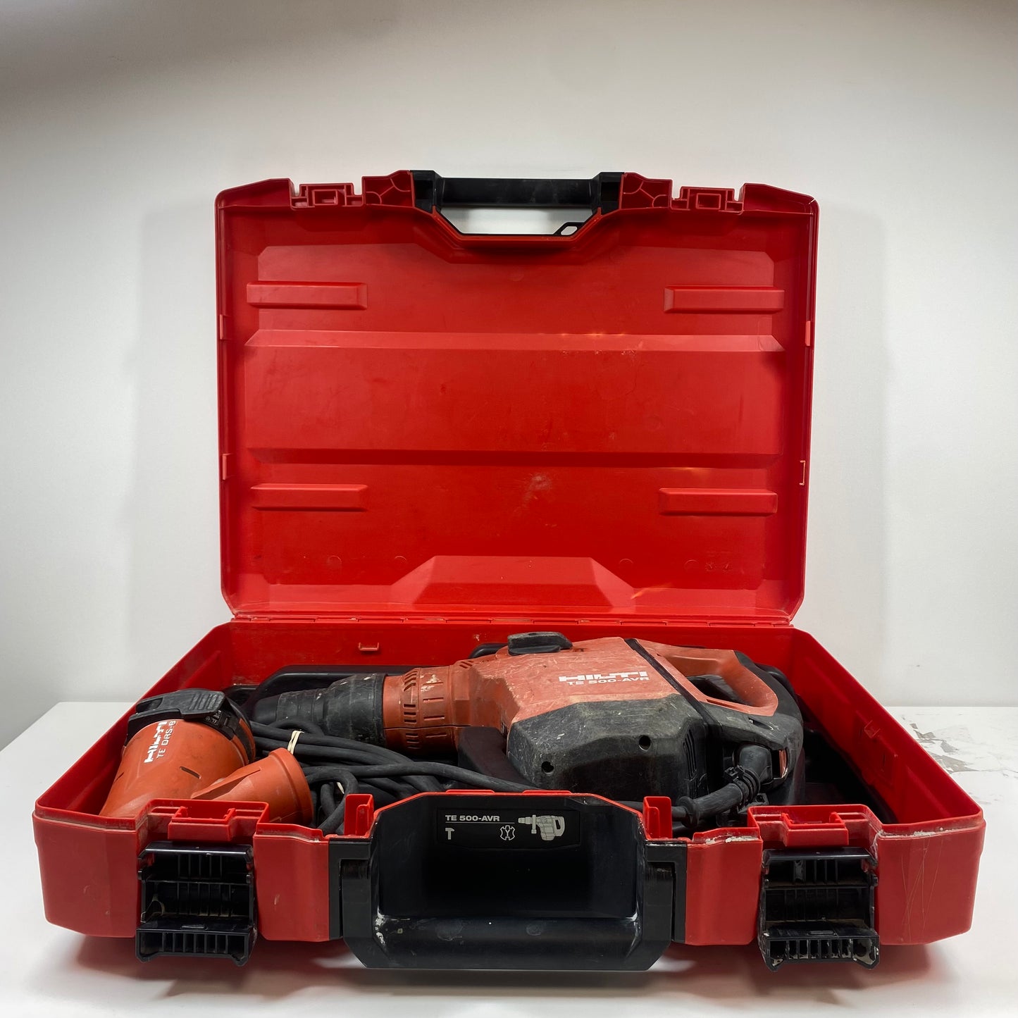 Hilti TE 500-AVR 120V Drill Machine