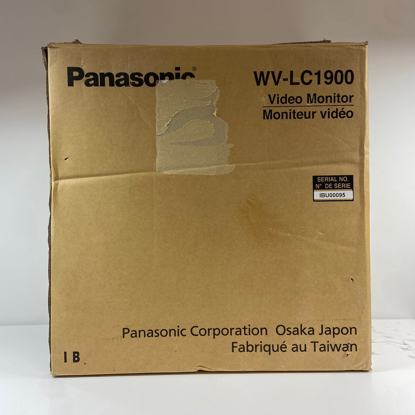 New Panasonic Video Monitor WV-LC1900