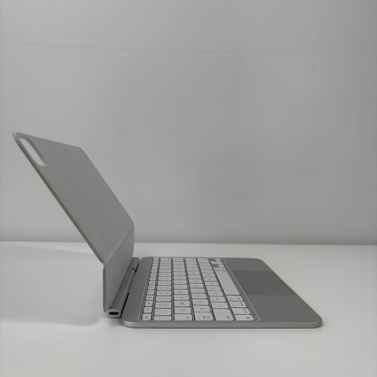 Apple Magic Keyboard for iPad Pro 11" Keyboard Folio Case White MWR03LL/A