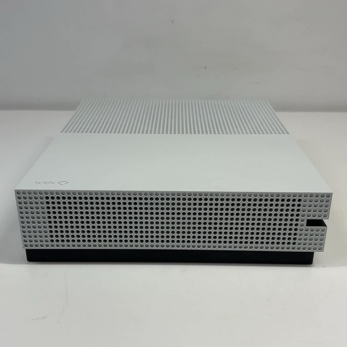 Microsoft Xbox One S 1TB Console Gaming System White 1681