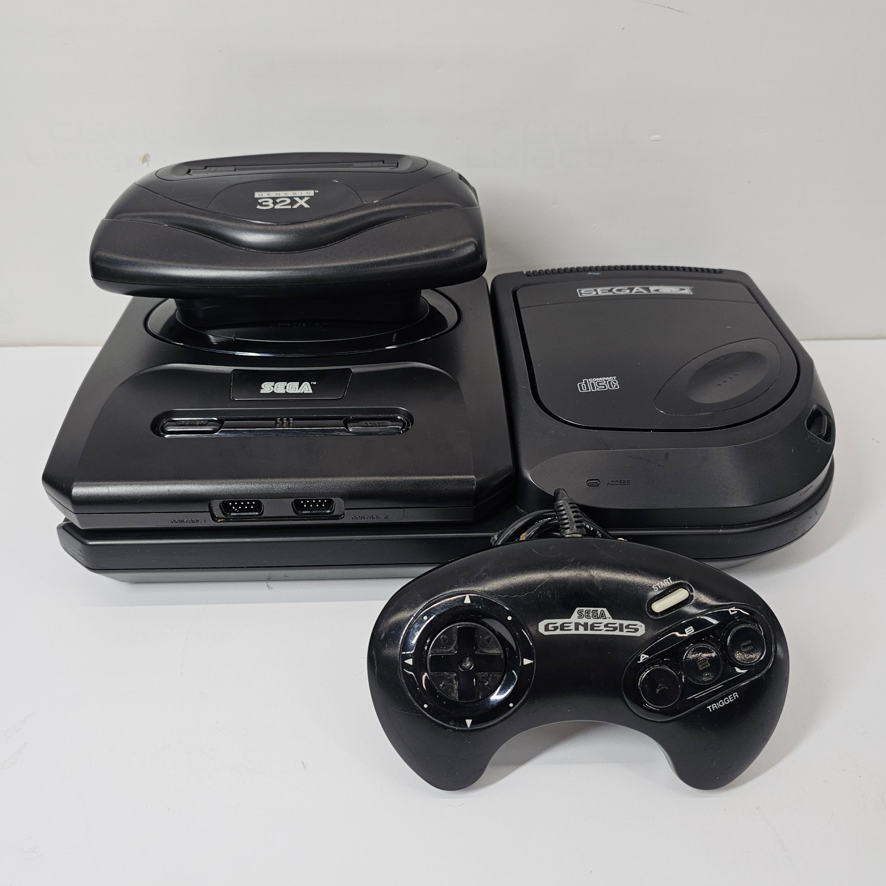 Sega genesis online 32x console 2 games parts