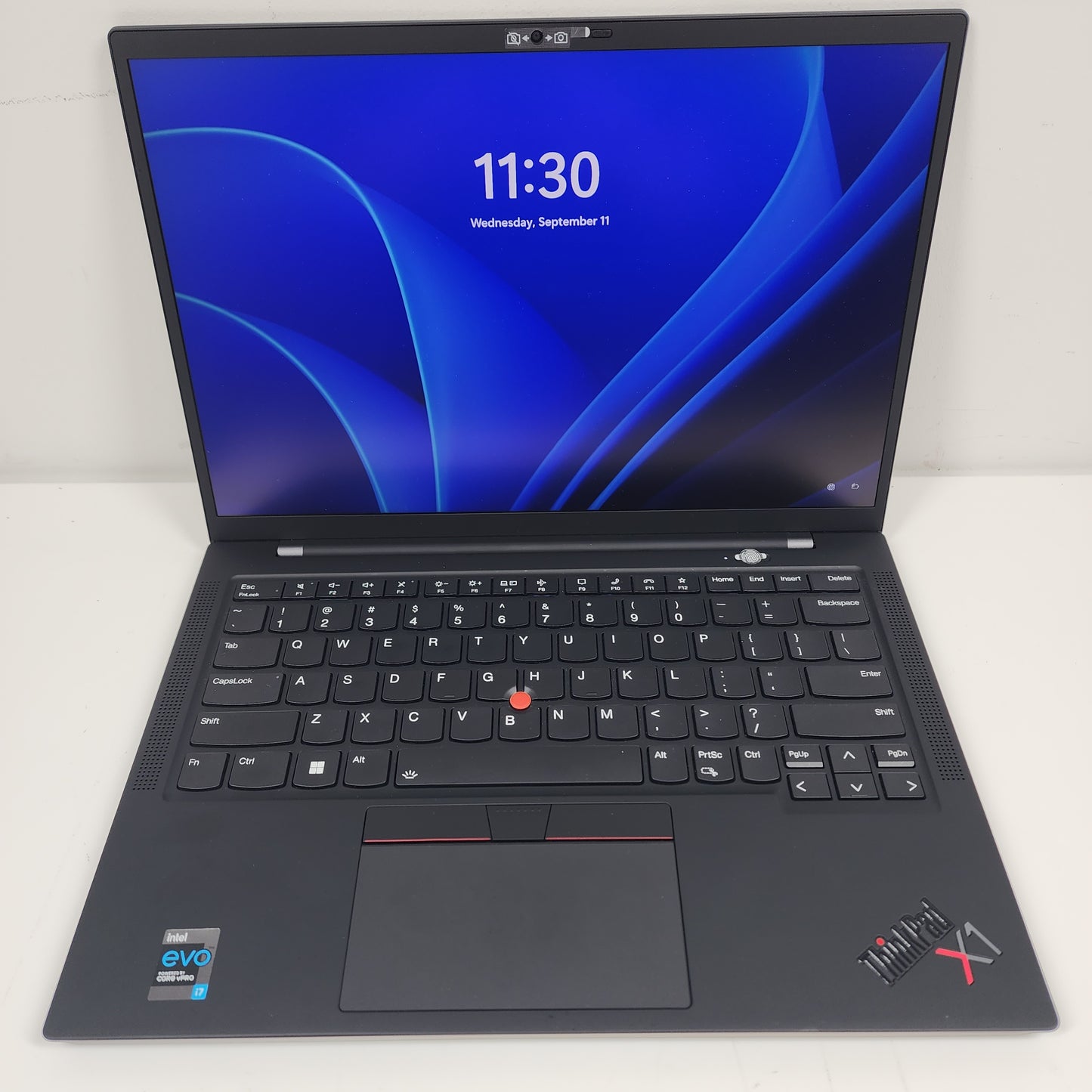 Lenovo Thinkpad X1 Carbon 9 20XW004RUS 14" i7-1185G7 3.0GHz 16GB RAM 512GB SSD