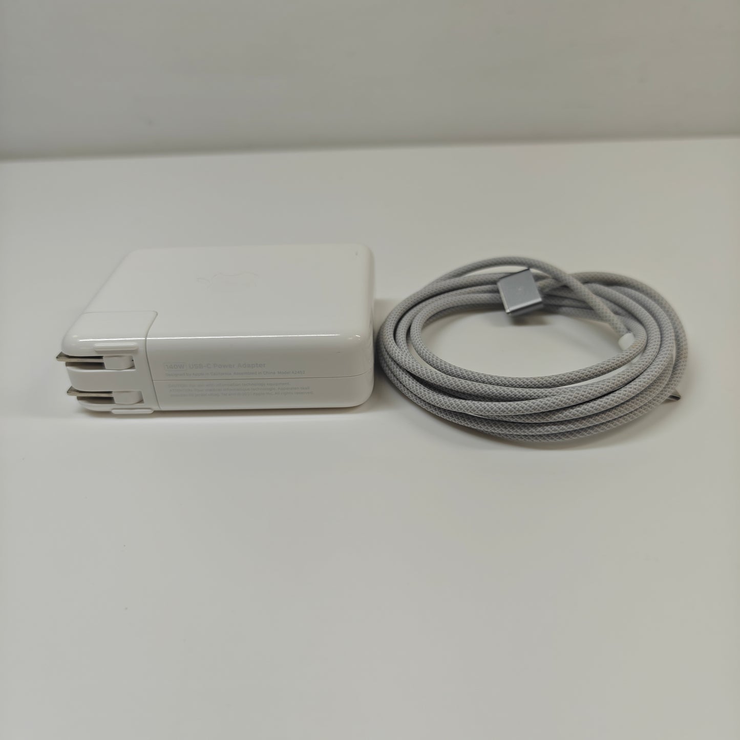2023 Apple MacBook Pro 16" M2 Pro 19C GPU 3.5GHz 16GB RAM 1TB SSD A2780